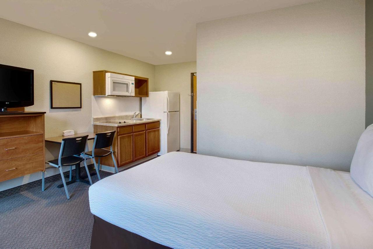Woodspring Suites Washington Dc Andrews Afb Камп Спрингс Екстериор снимка